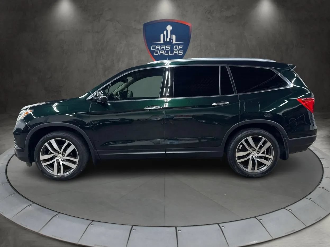 Used 2017 Honda Pilot Touring image 2