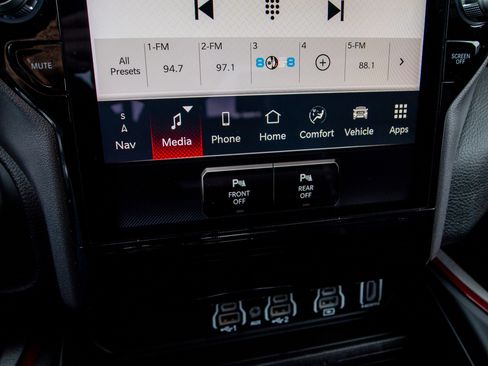 Used 2025 RAM 1500 Rebel w/ Rebel Level 2 Equipment Group AWD/4WD image 18