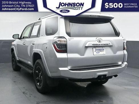 Used 2024 Toyota 4Runner SR5 Premium AWD/4WD image 8