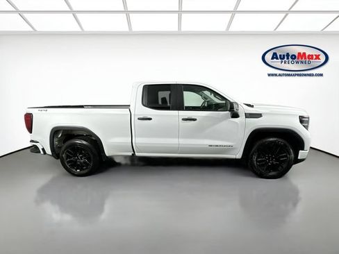 Used 2023 GMC Sierra 1500 Pro w/ Graphite Edition AWD/4WD image 9