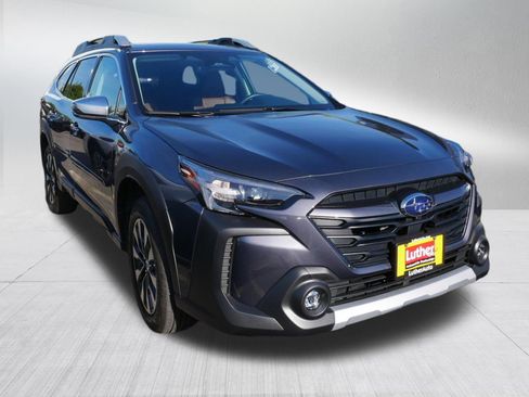 Used 2024 Subaru Outback Touring AWD/4WD image 36
