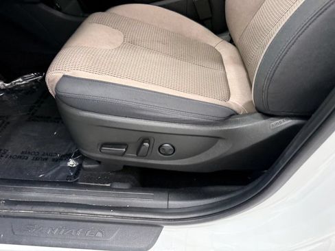 Used 2023 Hyundai Santa Fe SEL AWD/4WD image 13