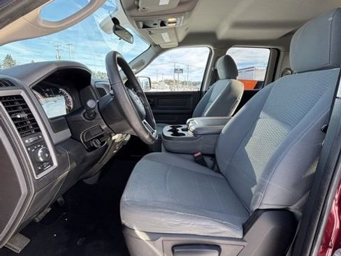 Used 2017 RAM 1500 Express w/ Express Value Package image 10