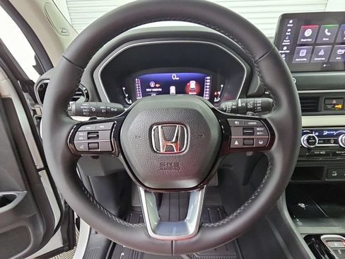 New 2026 Honda Pilot Touring image 25