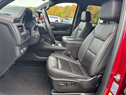 Used 2023 Chevrolet Suburban RST w/ Luxury Package image 16