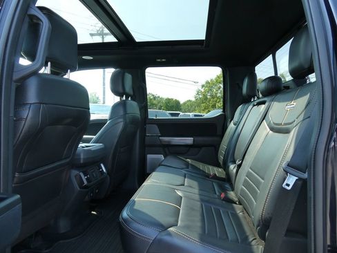 Used 2021 Ford F150 Platinum w/ FX4 Off-Road Package AWD/4WD image 21