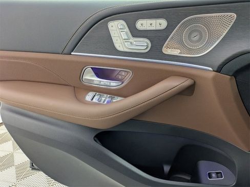 New 2026 Mercedes-Benz GLE 53 AMG 4MATIC image 22