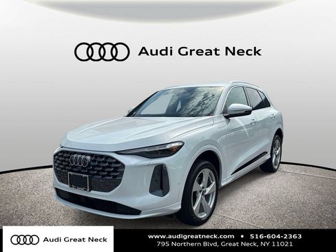 New 2026 Audi Q5 Premium Plus AWD/4WD image 1