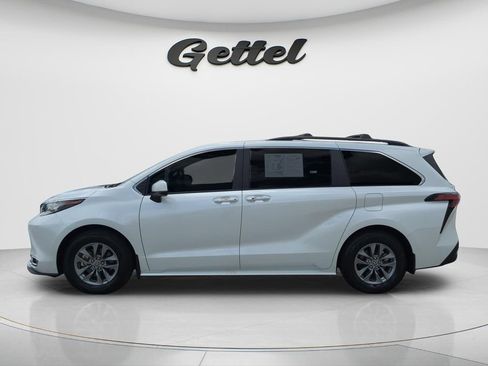 Used 2022 Toyota Sienna XLE FWD image 8