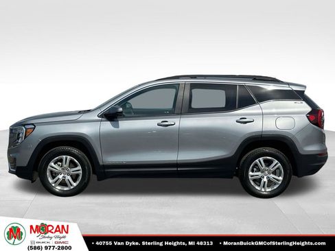 Certified 2024 GMC Terrain SLE w/ Driver Convenience Package AWD/4WD image 2