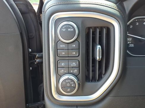 Used 2021 GMC Sierra 1500 AT4 w/ AT4 Value Package AWD/4WD image 21