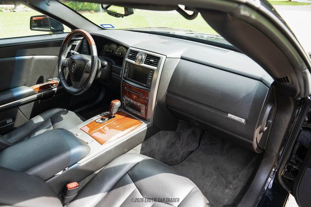 Used 2006 Cadillac XLR RWD image 91