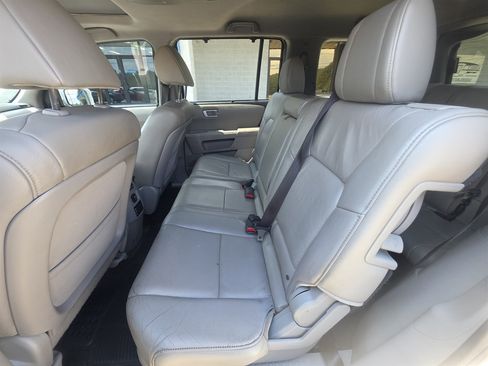 Used 2015 Honda Pilot Touring image 7