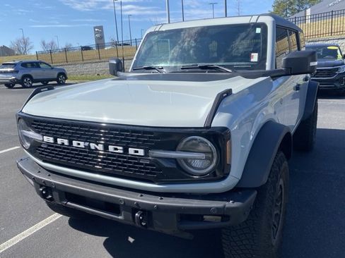 Used 2024 Ford Bronco Wildtrak image 2