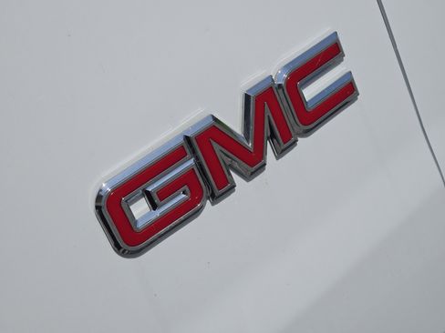 New 2025 GMC Savana 2500 w/ Driver Convenience Package image 7
