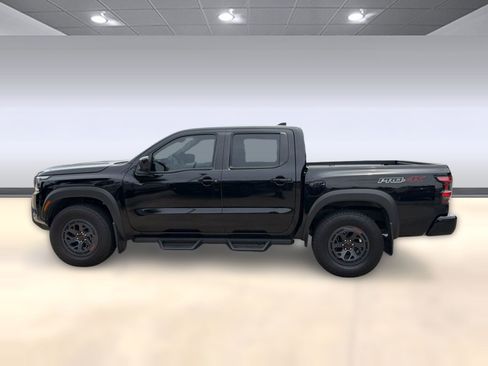 Used 2025 Nissan Frontier PRO-4X w/ Pro Convenience Package AWD/4WD image 2