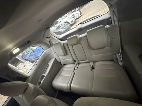 Used 2012 Honda Odyssey Touring image 9