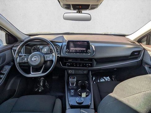Used 2023 Nissan Rogue S image 14