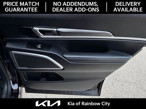 Used 2024 Kia Telluride LX image 17
