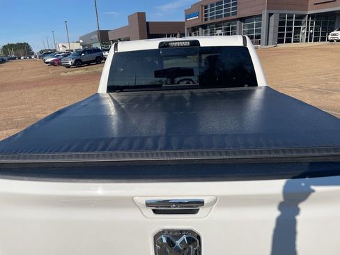 Used 2021 RAM 1500 Limited image 9