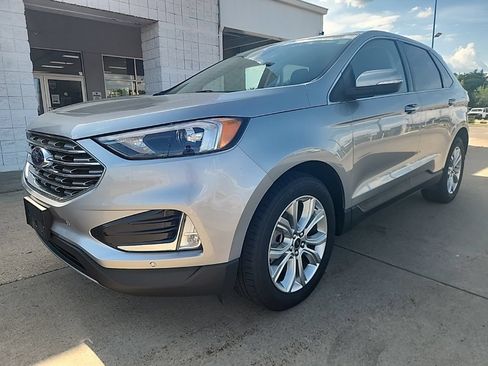 Used 2024 Ford Edge Titanium AWD/4WD image 4