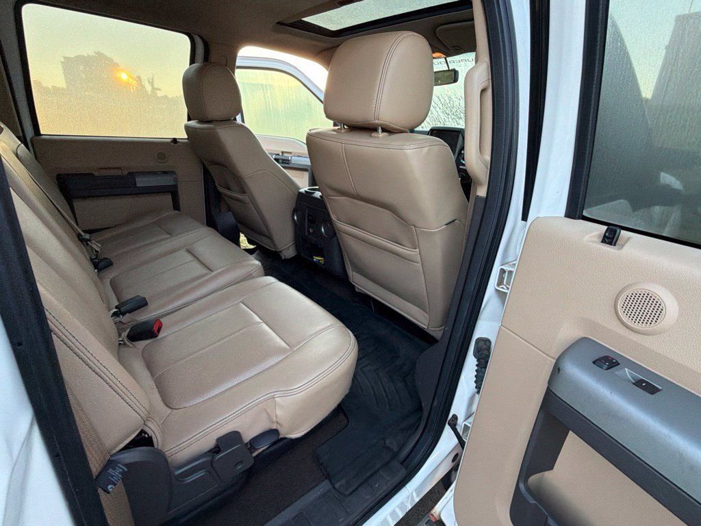 Used 2016 Ford F250 Lariat w/ Chrome Package AWD/4WD image 17