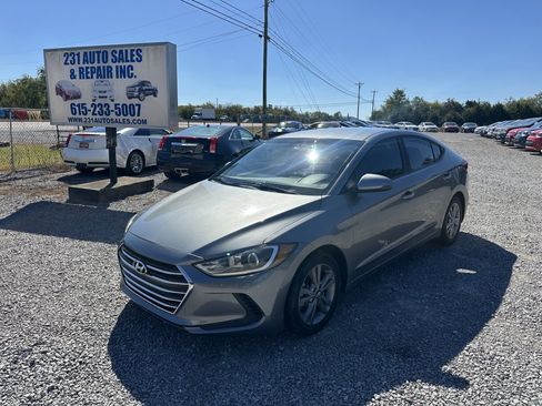 Used 2018 Hyundai Elantra SEL image 1