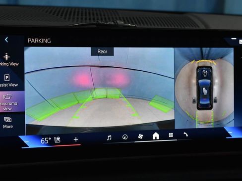 Certified 2026 BMW 540i xDrive w/ M Sport Package image 11