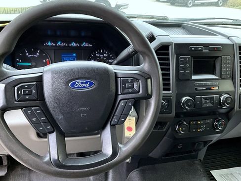 Used 2019 Ford F550 4x4 Regular Cab Super Duty image 13