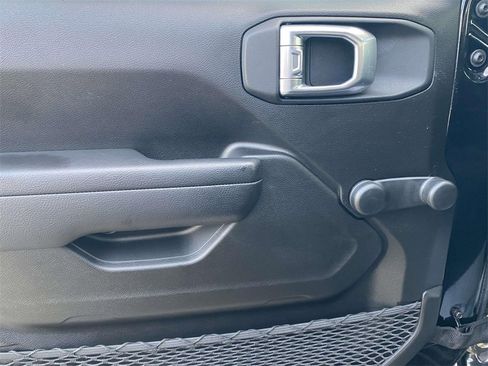 Used 2024 Jeep Wrangler Sport image 17