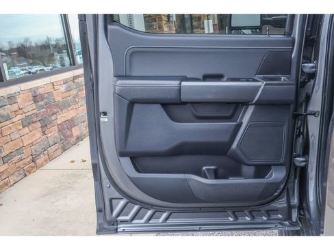 Used 2022 Ford F150 XLT w/ Equipment Group 302A High image 13