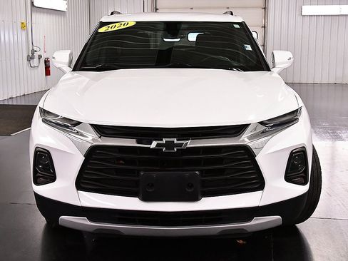 Used 2020 Chevrolet Blazer LT image 2