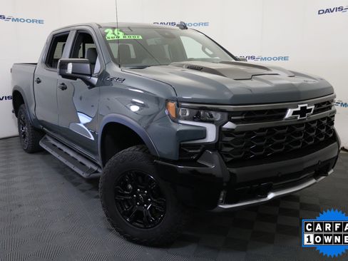 Used 2026 Chevrolet Silverado 1500 ZR2 w/ Dark Appearance Package image 2