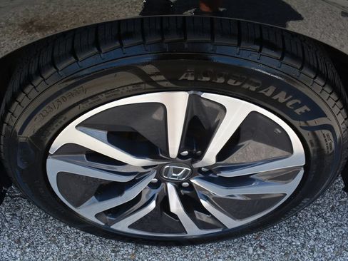 Used 2020 Honda Accord Touring image 27