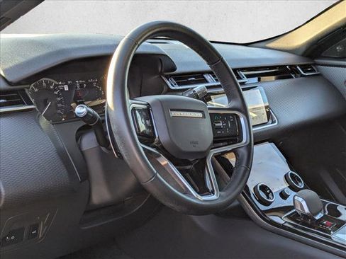 Used 2023 Land Rover Range Rover Velar R-Dynamic S image 8