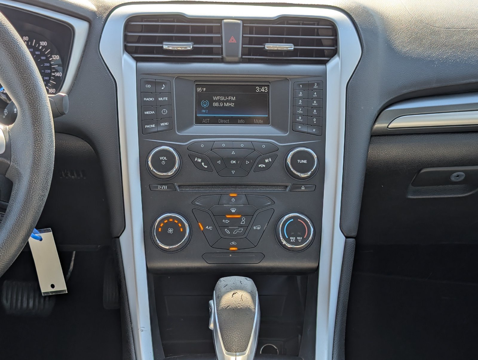 Used 2016 Ford Fusion S w/ Equipment Group 101A FWD image 20