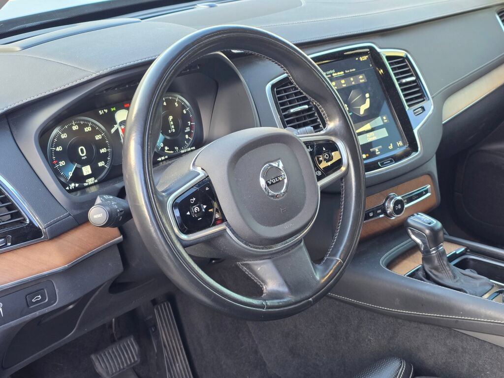 Used 2018 Volvo XC90 T6 Inscription w/ Convenience Package AWD/4WD image 10