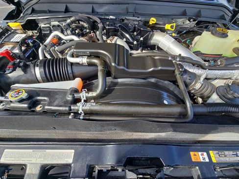 Used 2016 Ford F350 Platinum w/ Snow Plow Prep Package image 37