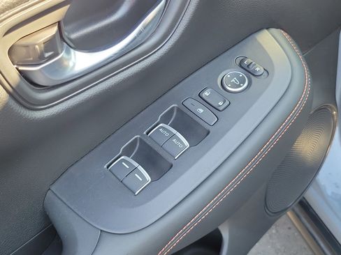 Used 2024 Honda HR-V Sport image 13