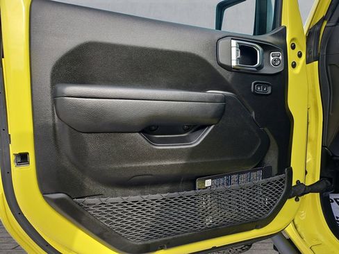 Used 2023 Jeep Wrangler Unlimited Rubicon 4xe w/ Steel Bumper Group image 17