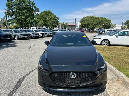 Used 2024 MAZDA MAZDA3 s FWD image 2