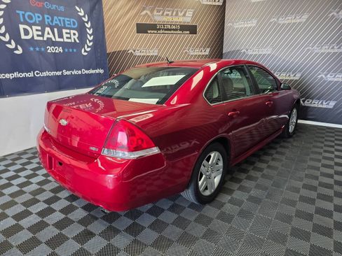 Used 2014 Chevrolet Impala LT w/ LT Sunroof Package FWD image 17