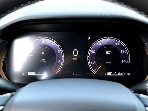 New 2025 Jeep Grand Cherokee L Altitude image 12