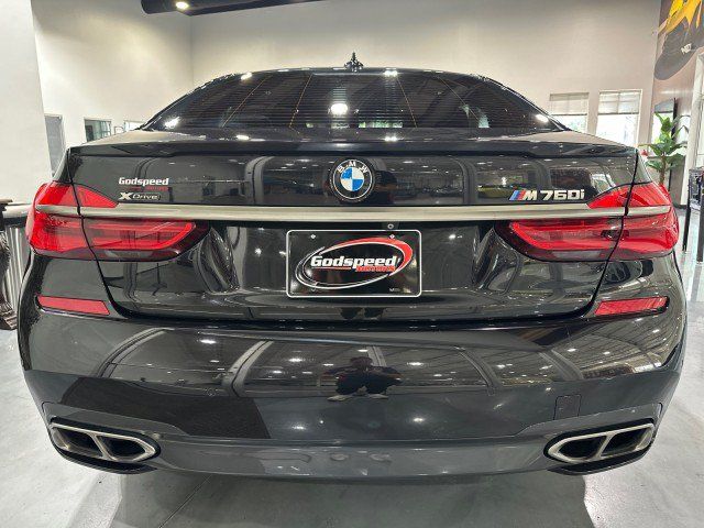 Used 2019 BMW M760i xDrive w/ Luxury Rear Seating Package AWD/4WD image 36