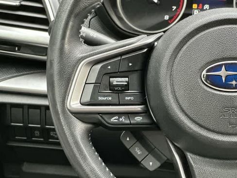 Used 2019 Subaru Forester Premium AWD/4WD image 9