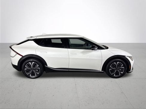 Used 2024 Kia EV6 Light AWD/4WD image 5