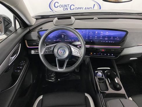 Certified 2025 Buick Envision Sport Touring image 16
