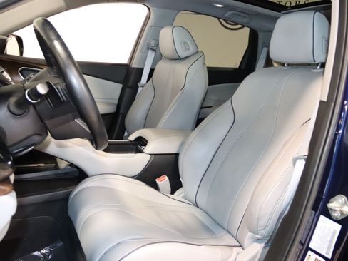 Used 2019 Acura RDX AWD w/ Advance Package image 36