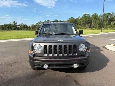 Used 2017 Jeep Patriot High Altitude AWD/4WD image 8