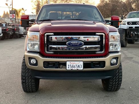 Used 2014 Ford F350 King Ranch w/ King Ranch w/Chrome Package image 9